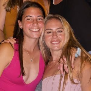 Meet your Posher, Georgia